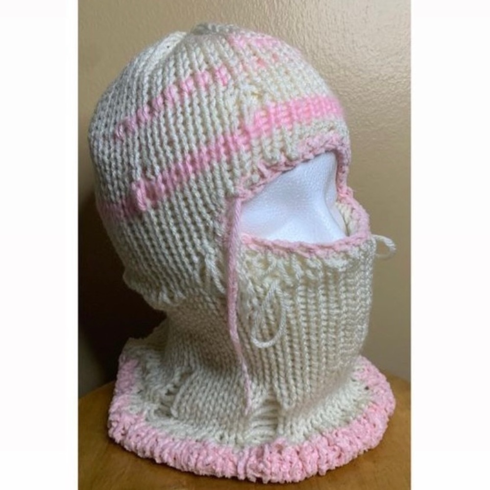 P&W DISTRESSED KNIT MASK